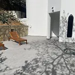 Family With Rooftop Sea Views In Yalikavak ヴィラ