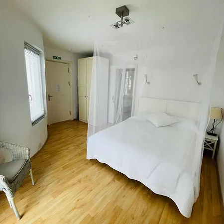 Villa Family With Rooftop Sea Views In Yalikavak