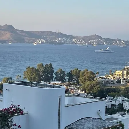 Family With Rooftop Sea Views In Yalikavak * Bodrum