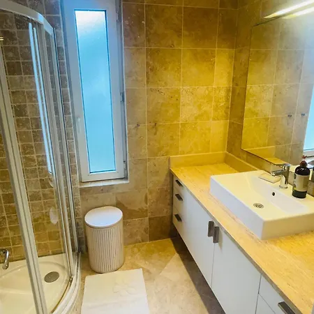 Villa Family With Rooftop Sea Views In Yalikavak