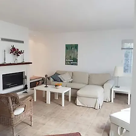 Family With Rooftop Sea Views In Yalikavak Villa *