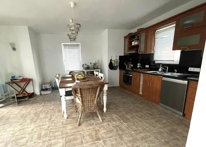 빌라 Family With Rooftop Sea Views In Yalikavak *
